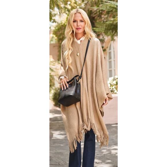 AOTA Elena Croc Top Bucket Bag with Crossbody Strap in Black - Picture 12 of 12